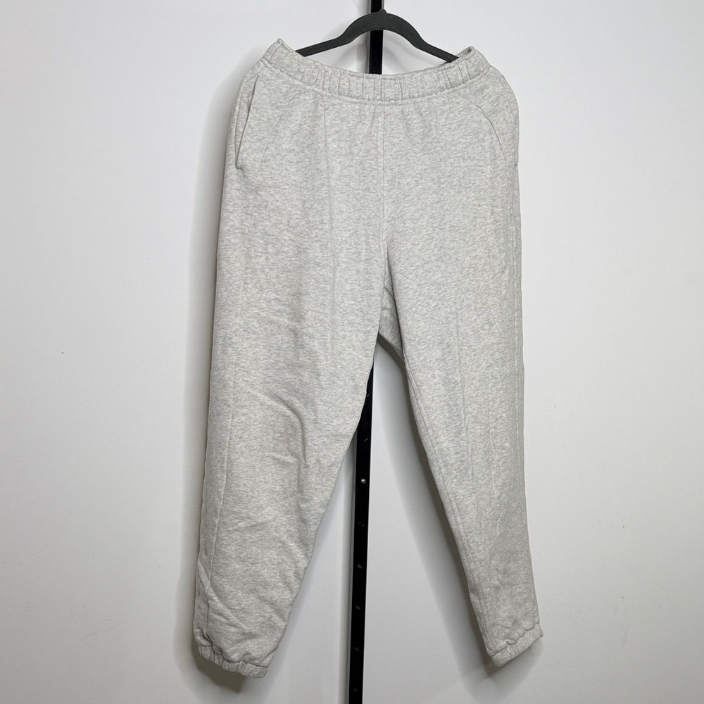 Lululemon Light Gray Joggers – Soft Sweatpants, Elastic Waist